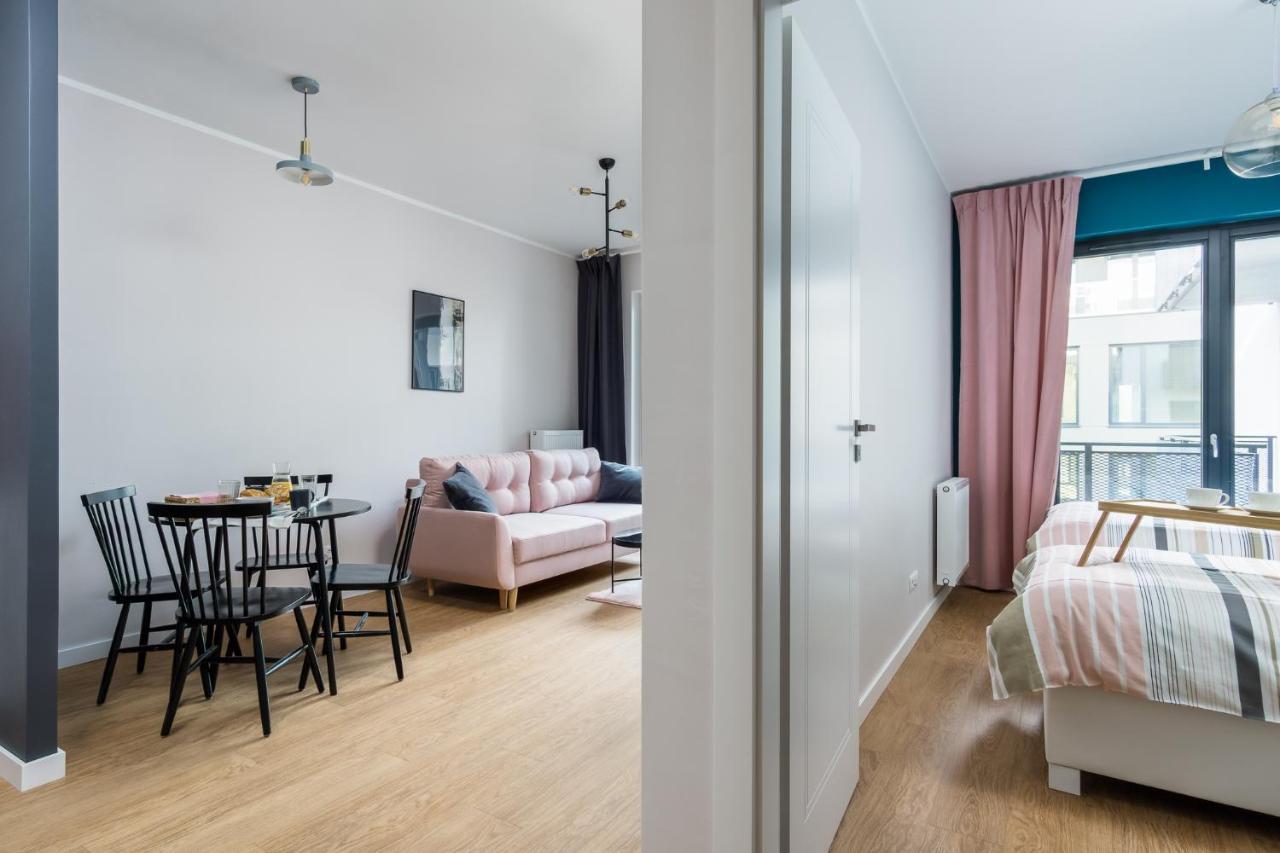 Apartament Male Garbary Poznan Exterior foto